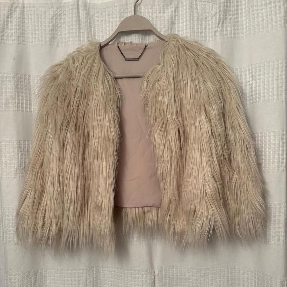 Elie Tahari Carli Cream faux fur cropped Jacket in XS Women's